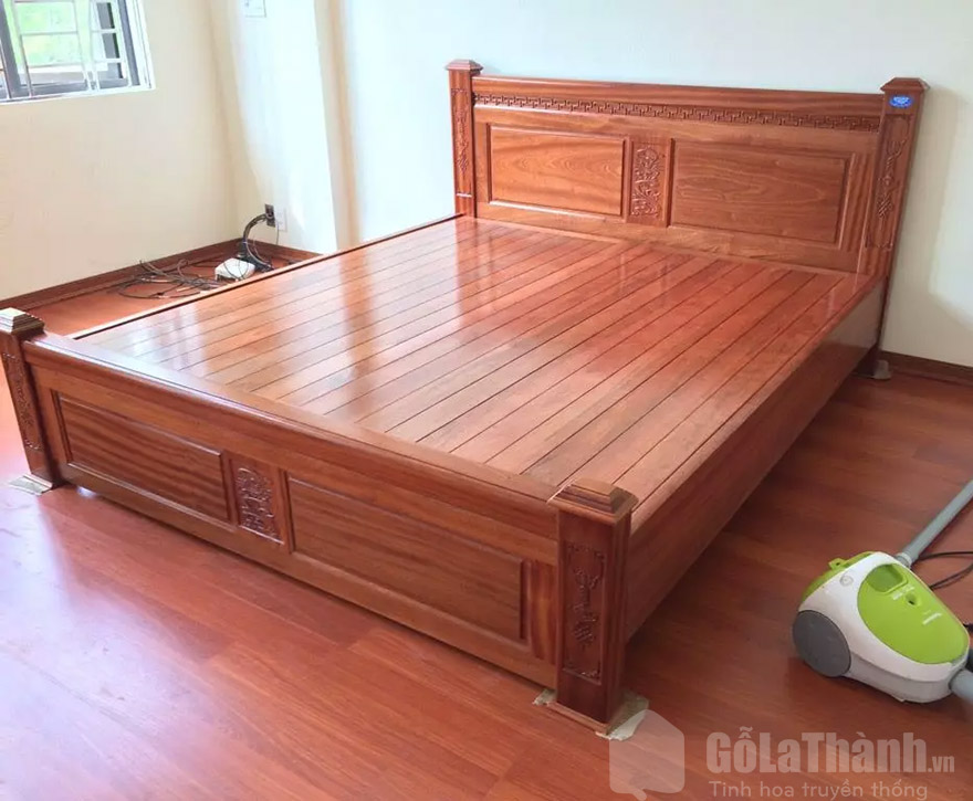 giường gỗ xoan đào 1m8